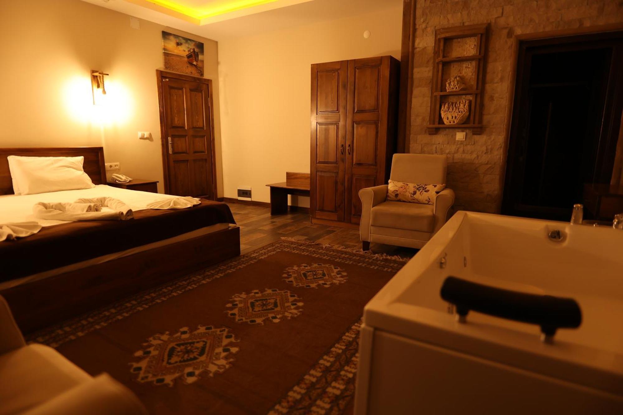 El Nazar Stone Suite Uçhisar Exterior photo