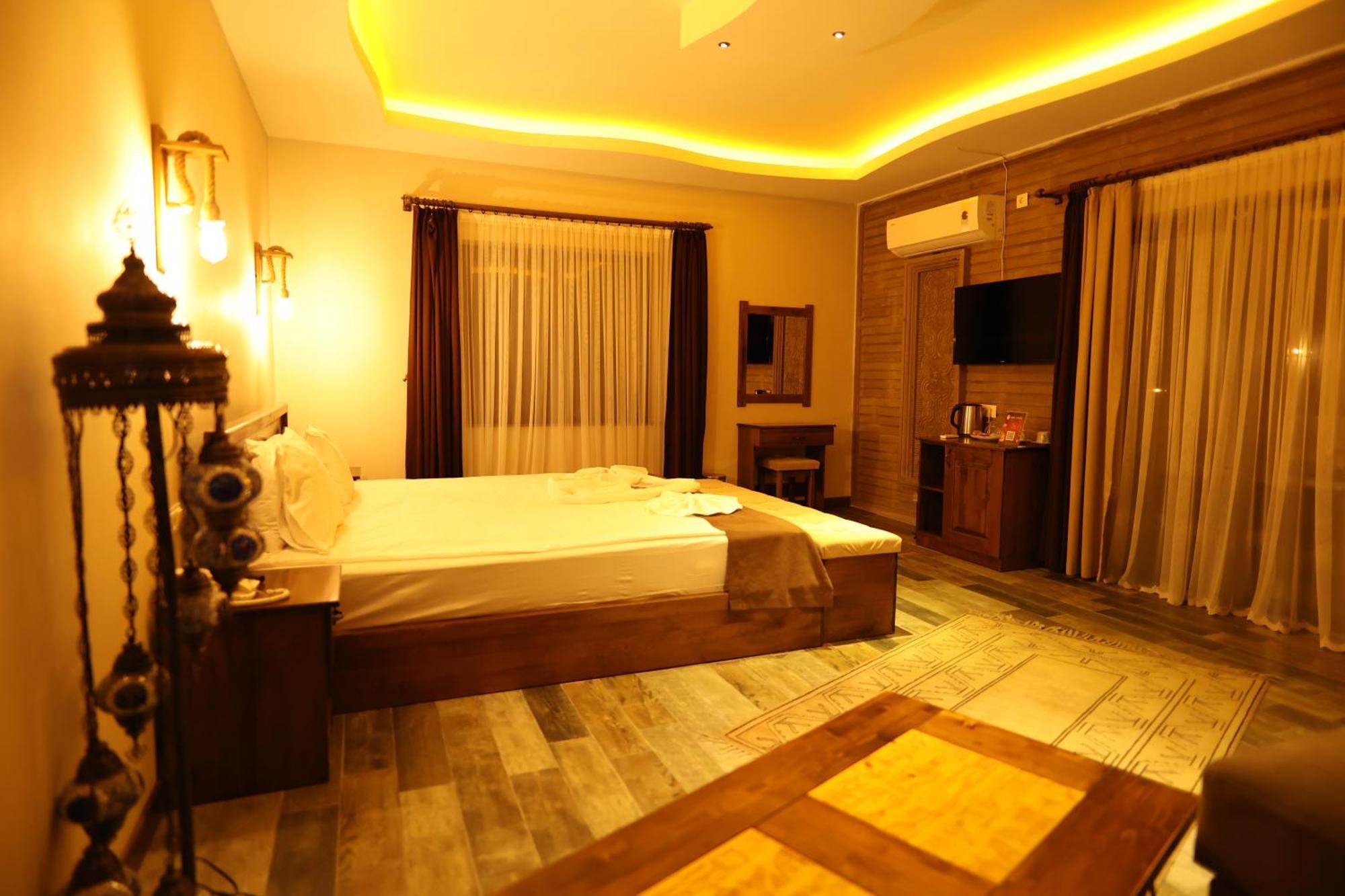 El Nazar Stone Suite Uçhisar Exterior photo
