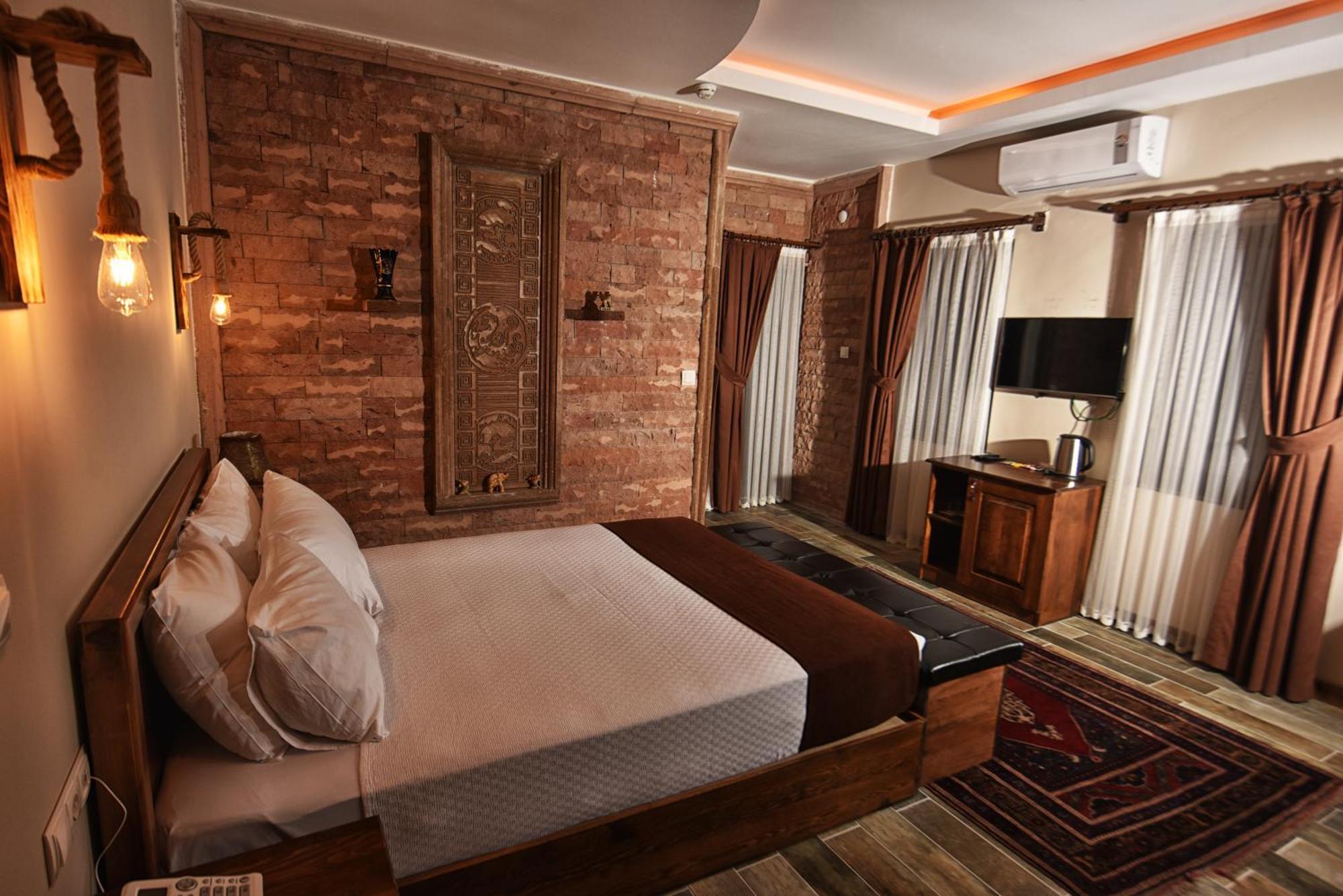 El Nazar Stone Suite Uçhisar Exterior photo